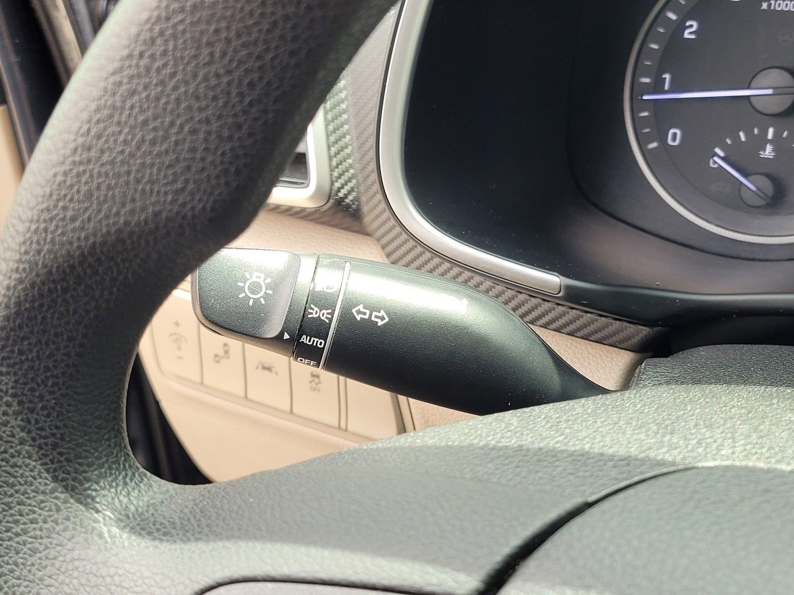 Used 2021 Hyundai Tucson Value FWD image 26