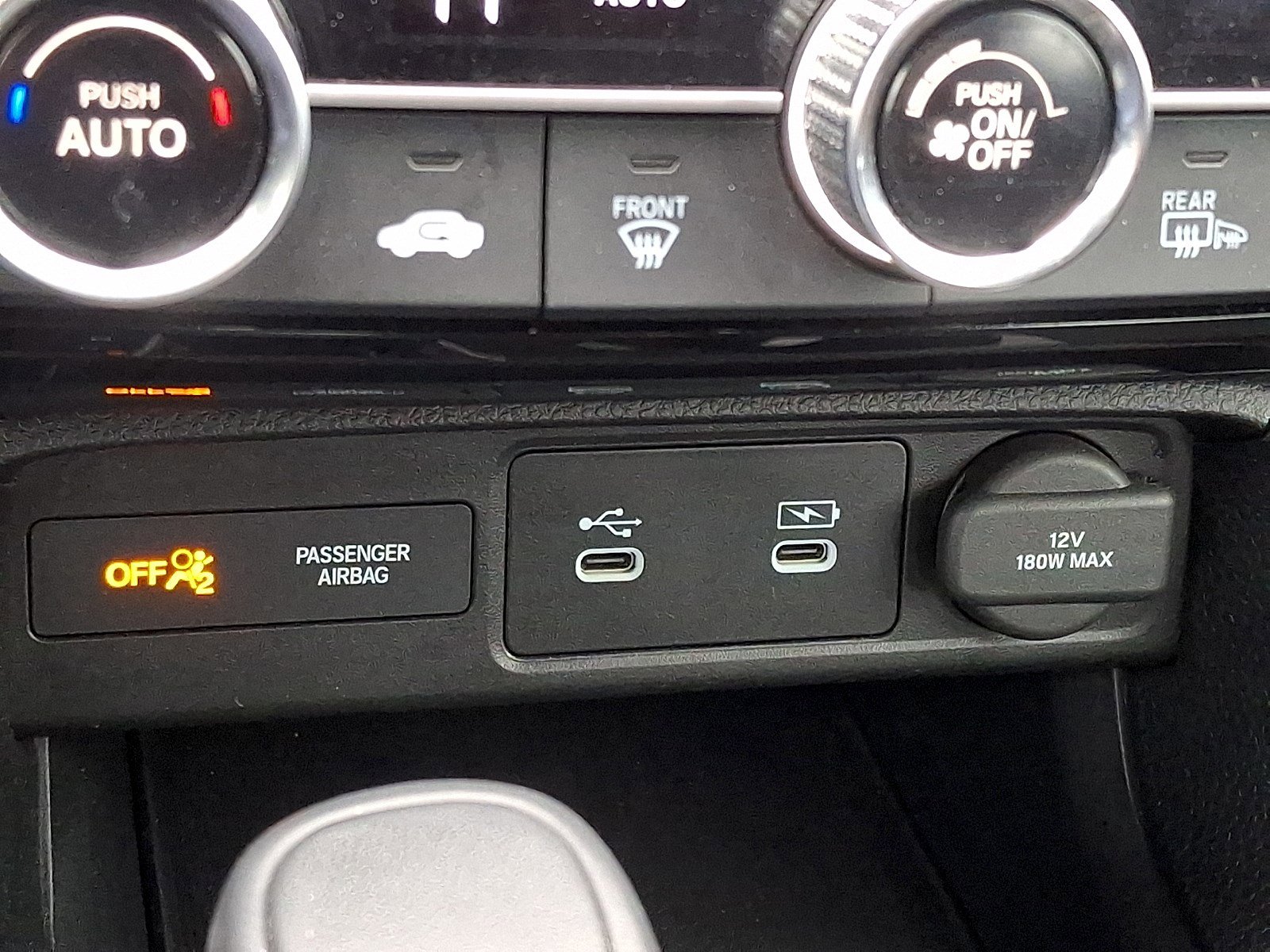 Used 2025 Honda Civic Sport image 23