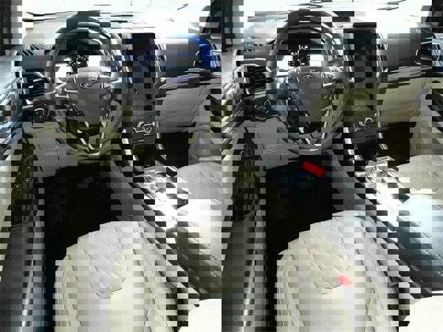 Certified 2023 Ford Edge Titanium w/ Equipment Group 301A image 8