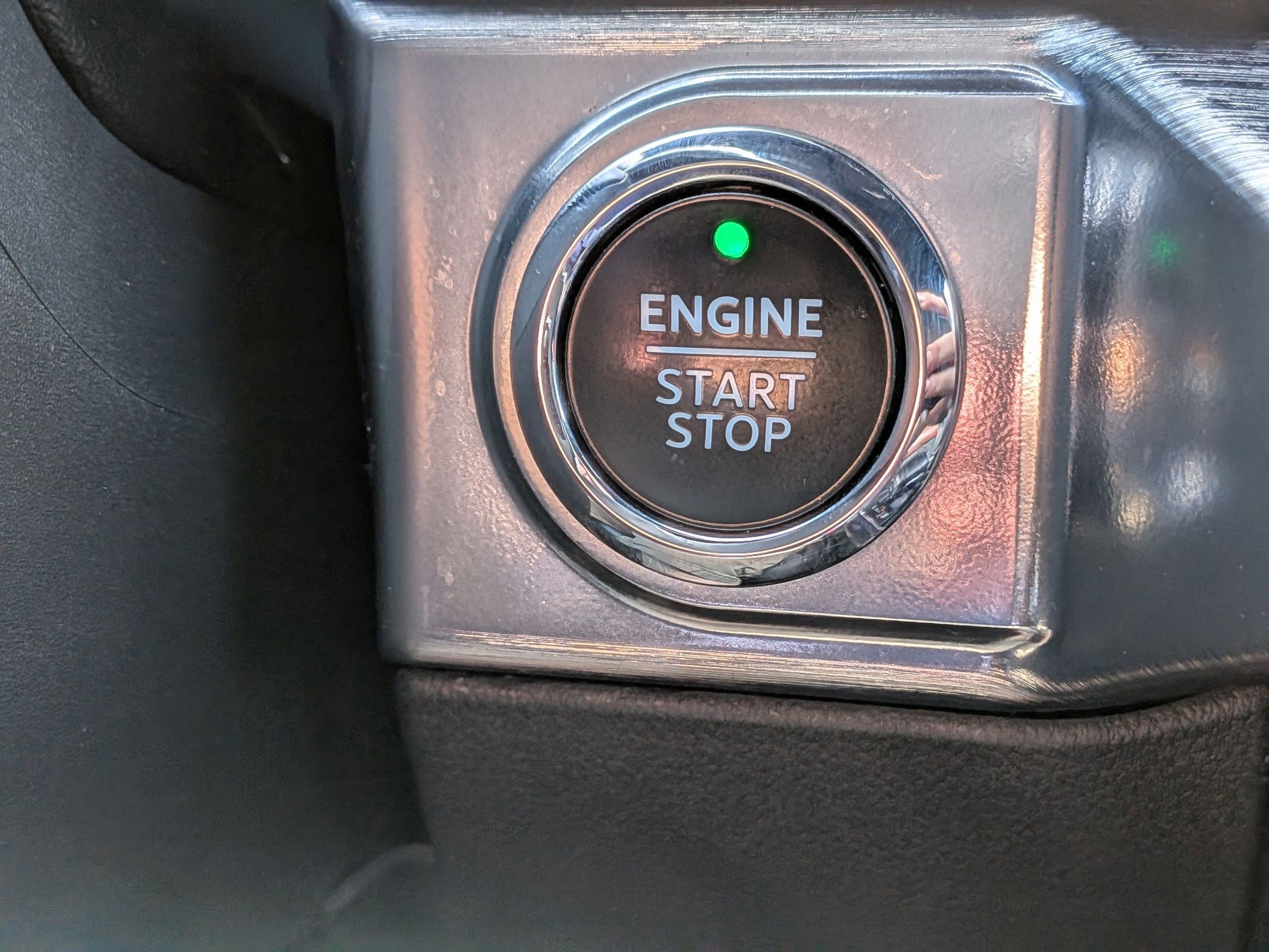 Certified 2021 Ford F150 Lariat w/ Equipment Group 502A High image 21