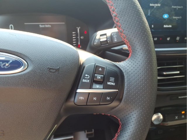 Certified 2024 Ford Escape ST-Line w/ Tech Pack #1 AWD/4WD image 15