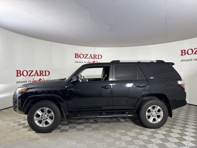 Used 2022 Toyota 4Runner SR5 image 5