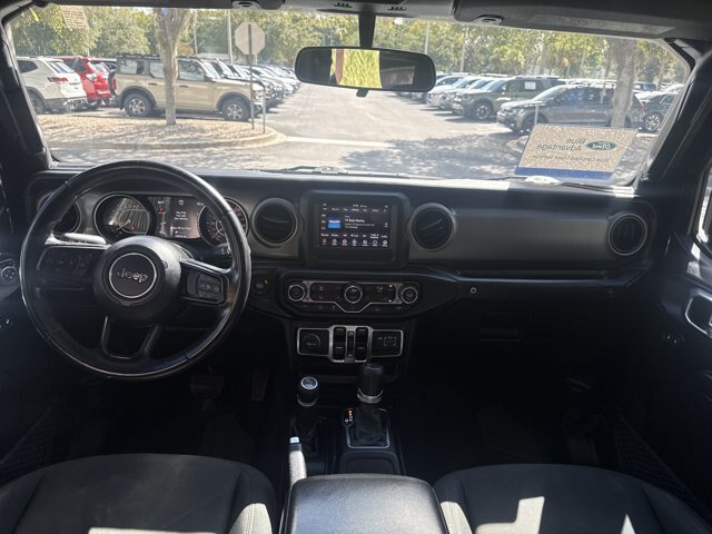 Used 2021 Jeep Gladiator Sport AWD/4WD image 17