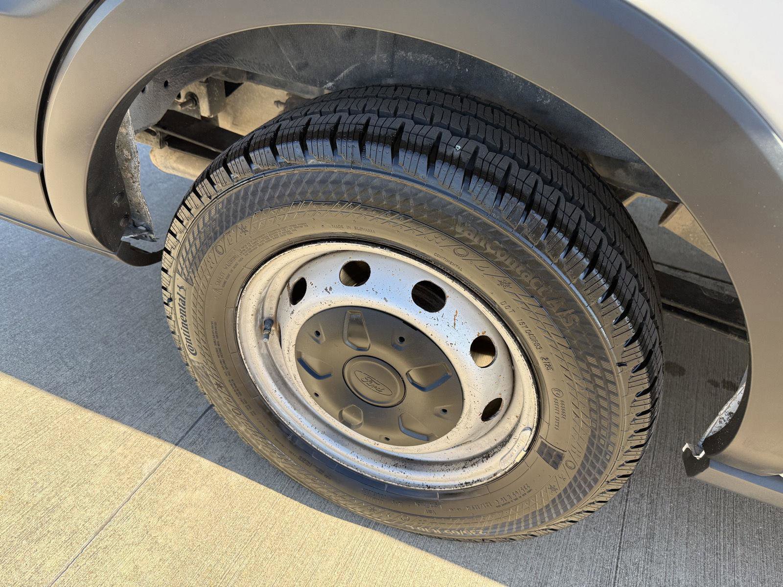 Certified 2019 Ford Transit 350 XL image 8