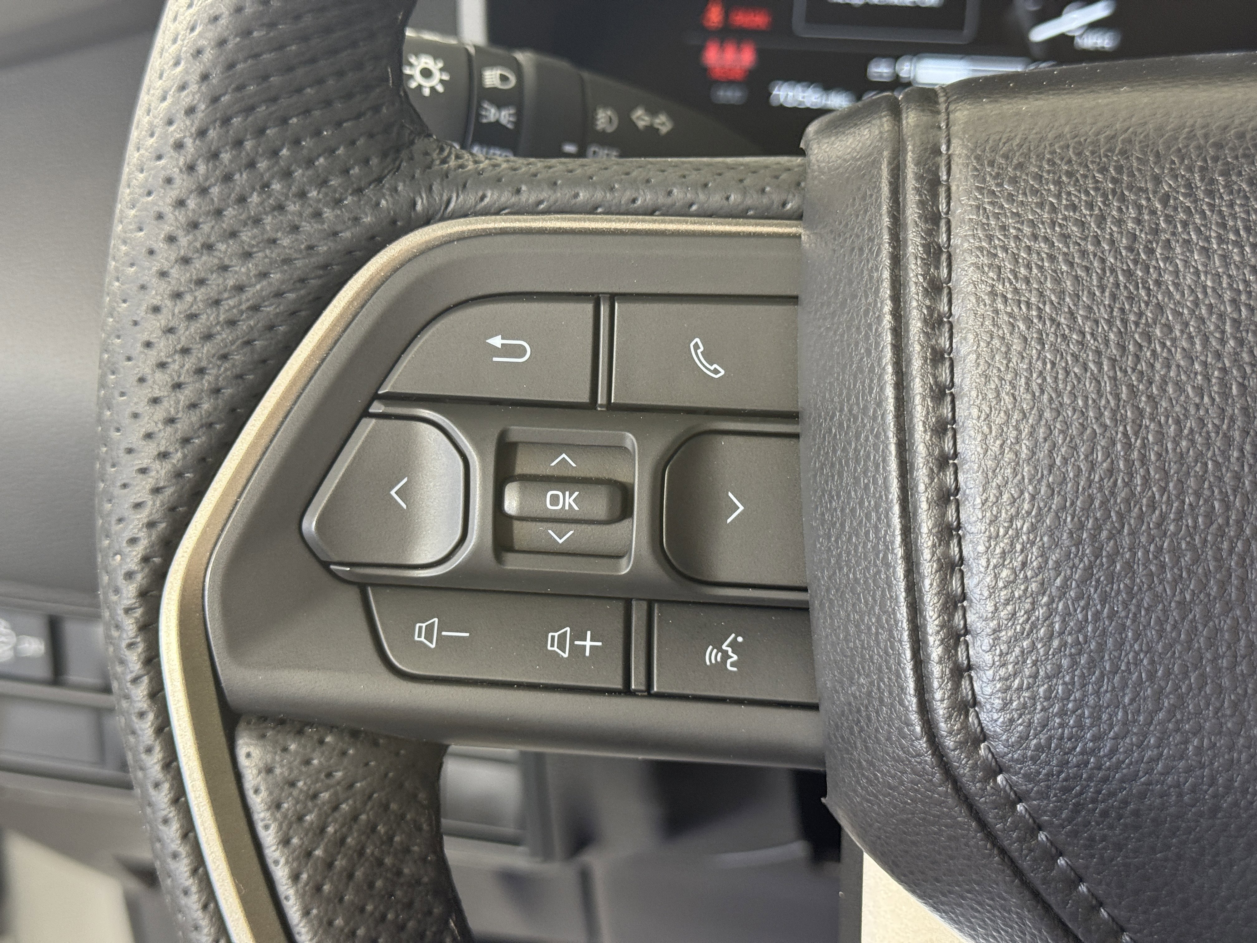 Used 2026 Toyota Tundra Limited w/ Nightshade Package AWD/4WD image 26