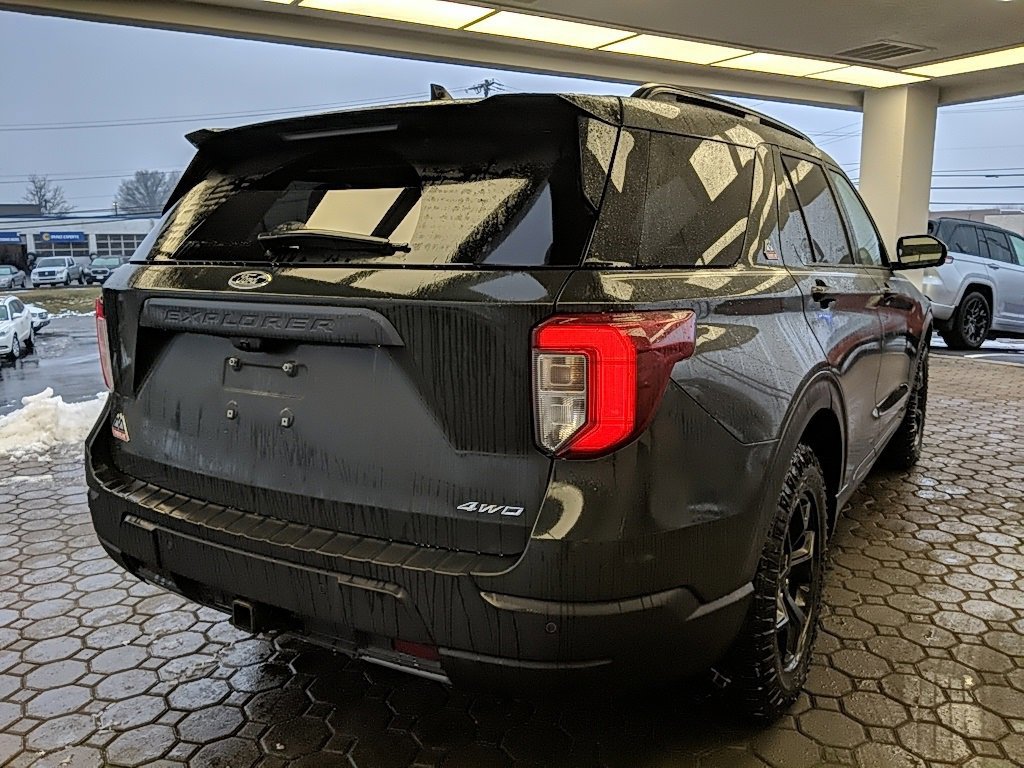Certified 2022 Ford Explorer Timberline image 3
