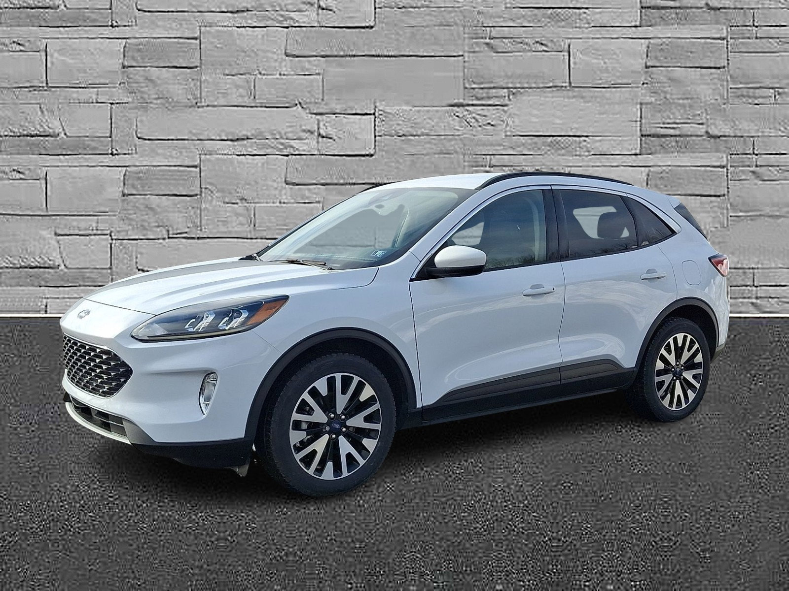 Certified 2020 Ford Escape SEL image 5