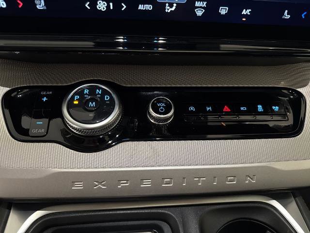 Certified 2025 Ford Expedition Max Active image 30