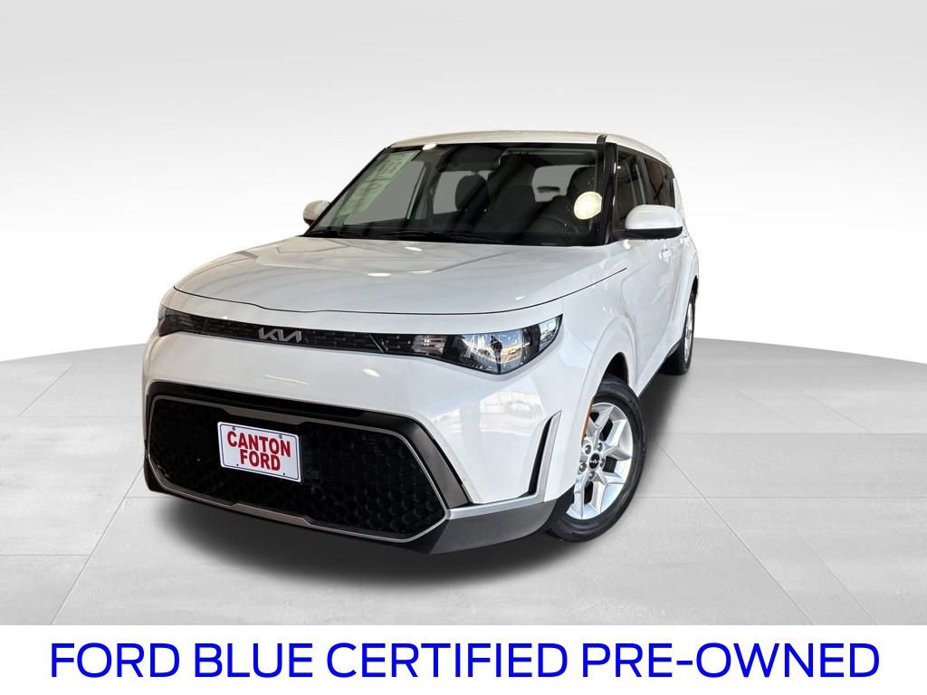 Used 2024 Kia Soul LX w/ Option Group 015 image 1