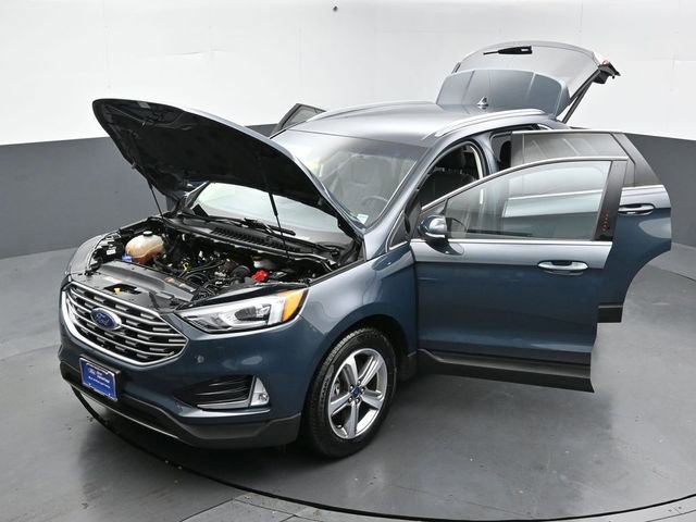 Certified 2019 Ford Edge Titanium w/ Cold Weather Package AWD/4WD image 51