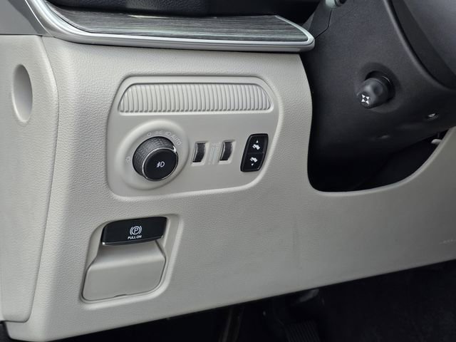 Used 2024 Jeep Wagoneer Series II w/ Premium Group I RWD image 21