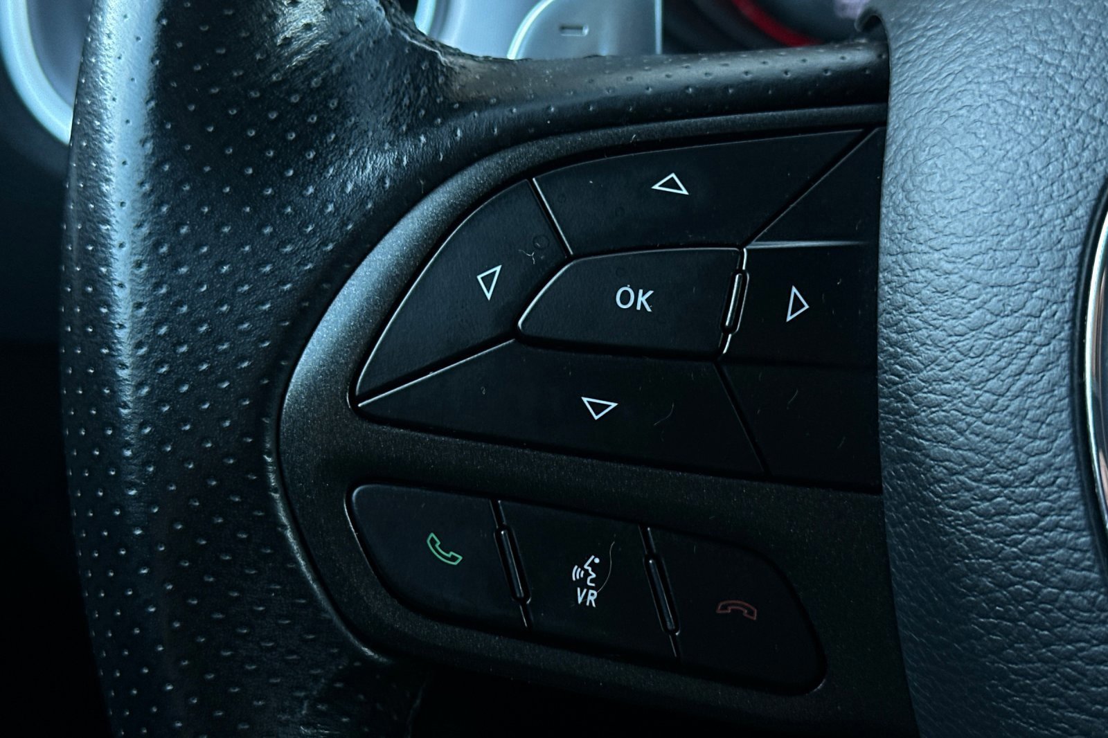 Used 2020 Dodge Charger R/T w/ Performance Handling Group image 25