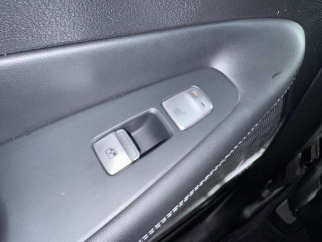 Used 2022 Hyundai Santa Fe Calligraphy image 17