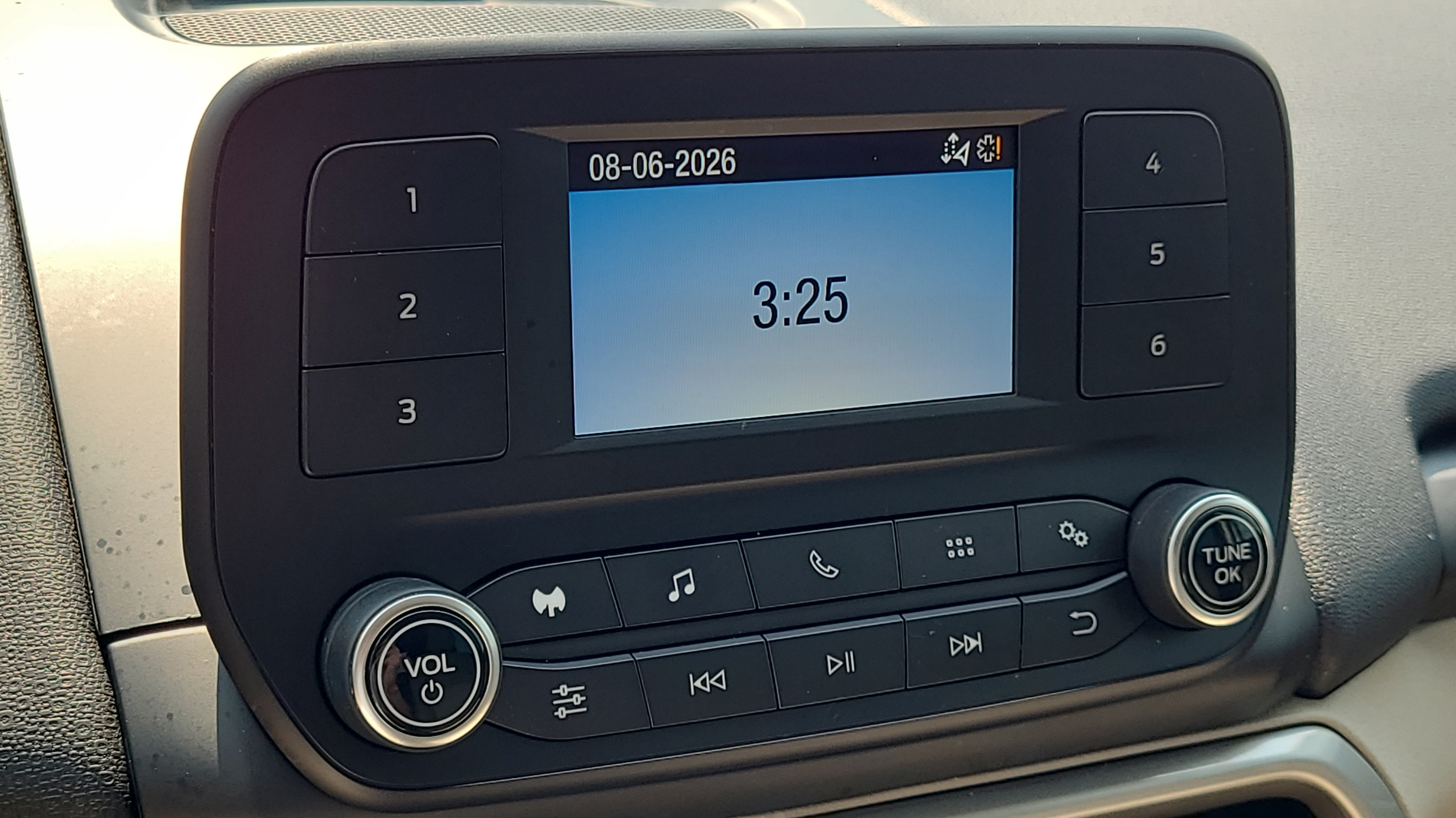 Certified 2021 Ford EcoSport S AWD/4WD image 19