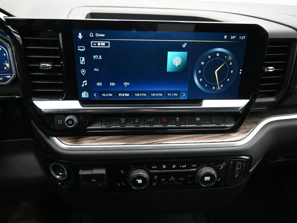 Used 2025 Chevrolet Silverado 2500 LT w/ Convenience Package image 32