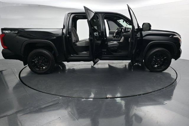 Used 2025 Toyota Tundra Limited w/ TRD Off-Road Package AWD/4WD image 49
