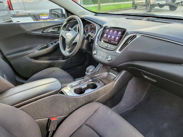 Used 2024 Chevrolet Malibu LT FWD image 25