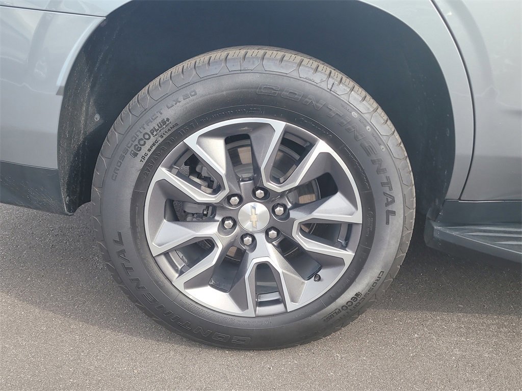 Used 2023 Chevrolet Tahoe LT w/ Luxury Package image 5