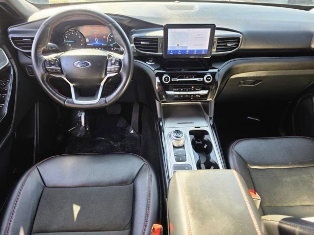 Certified 2022 Ford Explorer ST-Line w/ Class IV Trailer Tow Package image 15