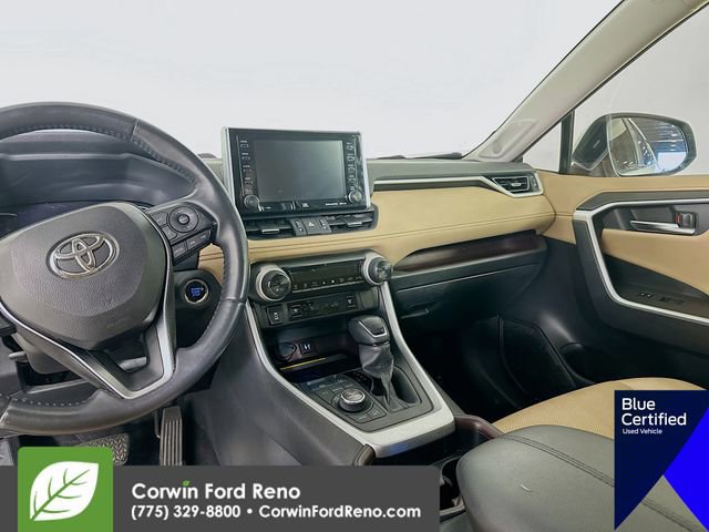 Used 2019 Toyota RAV4 Limited w/ Advanced Technology Package AWD/4WD image 28
