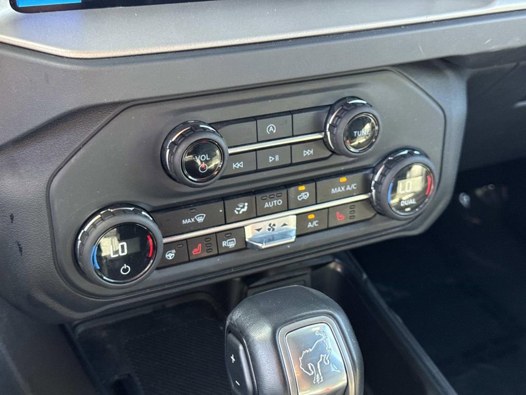 Certified 2025 Ford Bronco Outer Banks AWD/4WD image 24