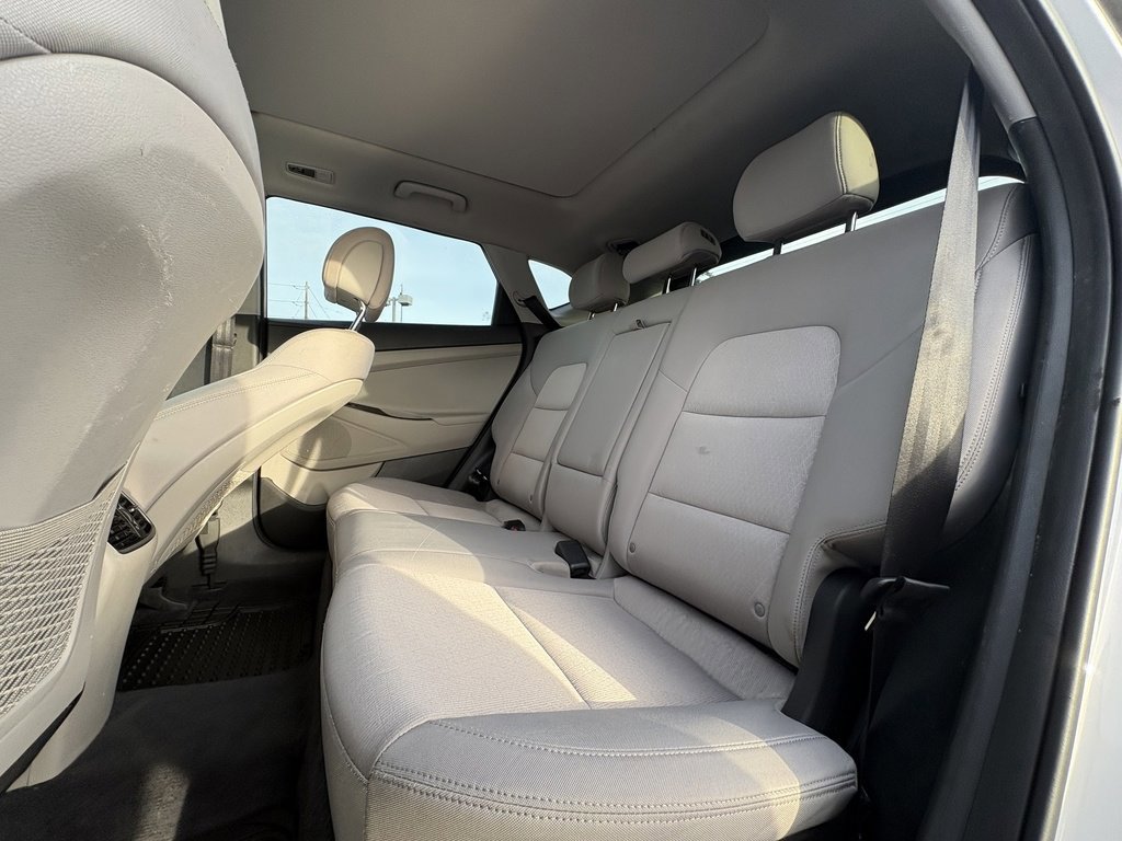 Used 2018 Hyundai Tucson Value w/ Cargo Package image 37
