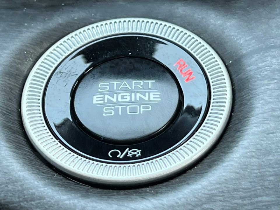 Used 2024 Jeep Grand Cherokee Limited w/ Trailer Tow Package image 33