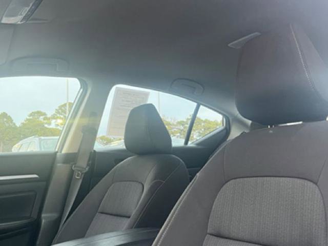 Used 2023 Nissan Altima 2.5 SV image 10