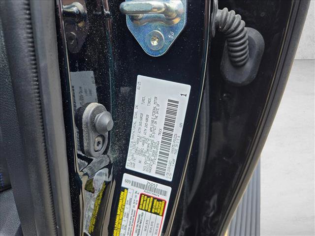 Used 2025 Toyota Tundra Platinum AWD/4WD image 28