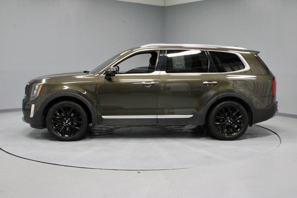 Used 2021 Kia Telluride SX w/ Towing Package FWD image 9