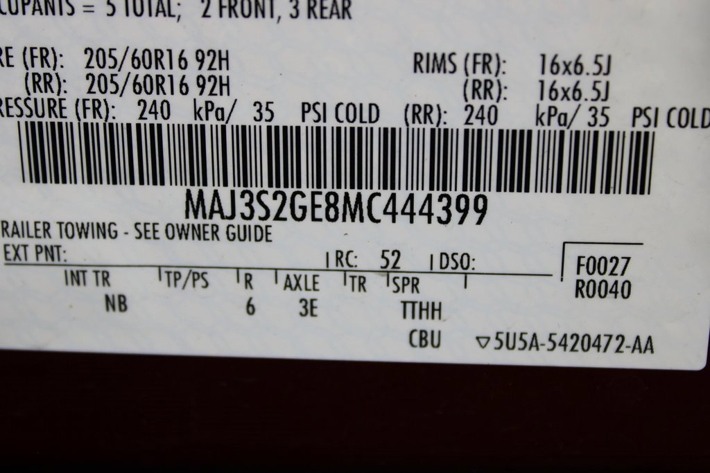 Certified 2021 Ford EcoSport SE w/ SE Convenience Package image 27