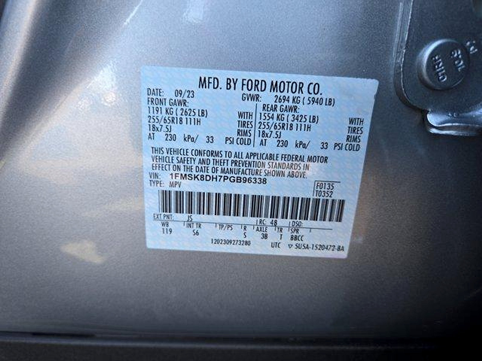Certified 2023 Ford Explorer XLT w/ Equipment Group 202A AWD/4WD image 28