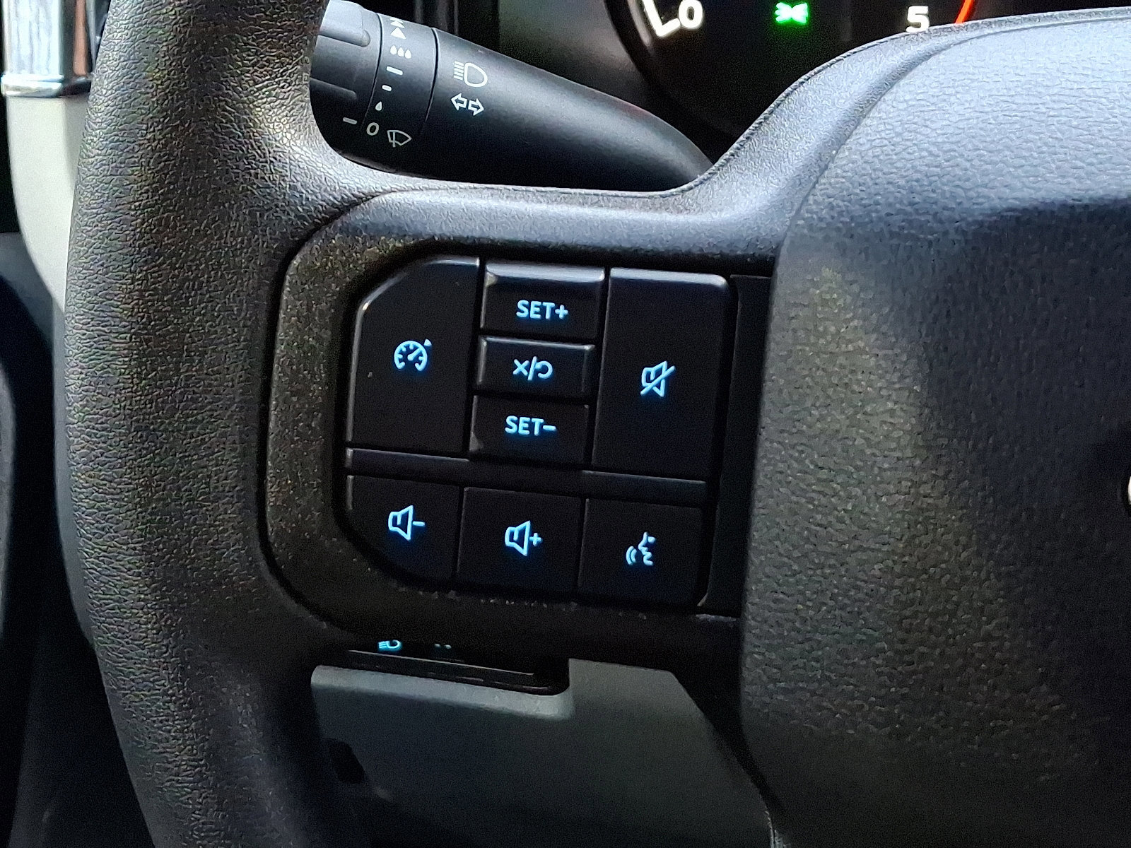 Certified 2025 Ford F350 XL w/ XL Driver Assist Package image 24