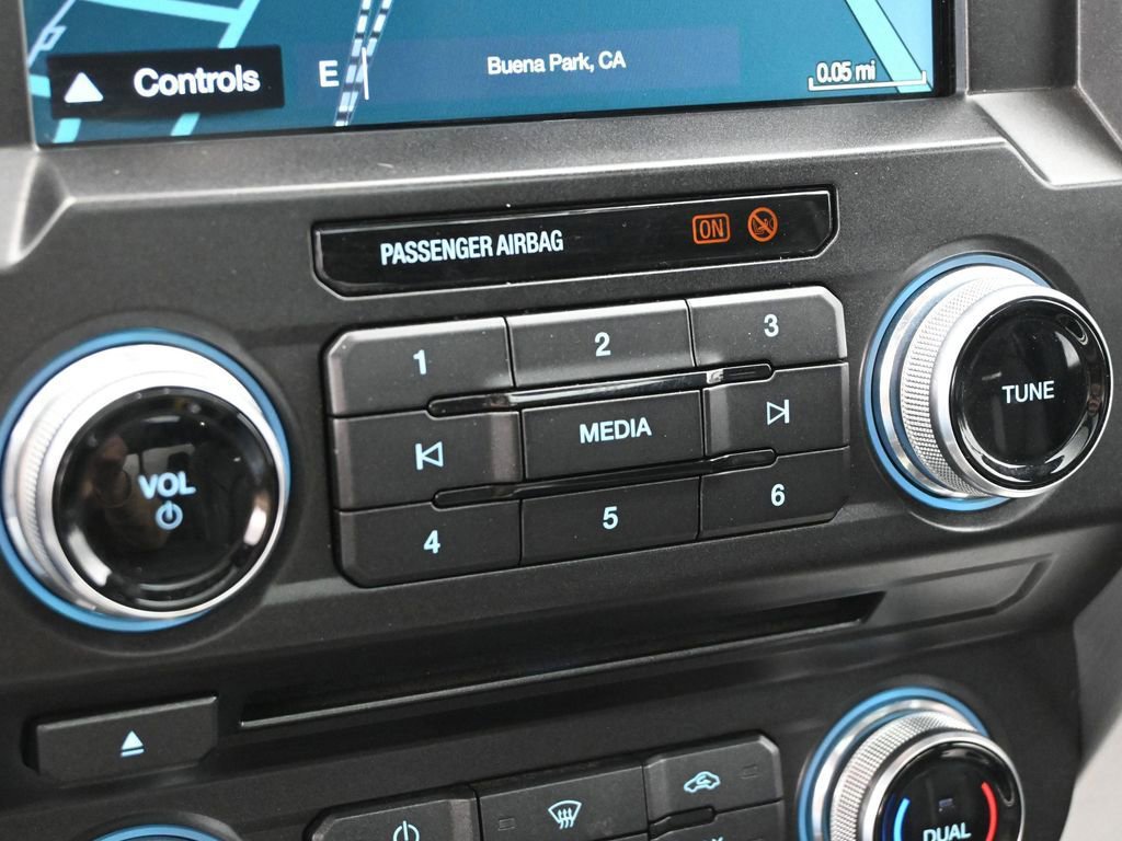 Certified 2018 Ford F350 Platinum w/ Platinum Ultimate Package image 45