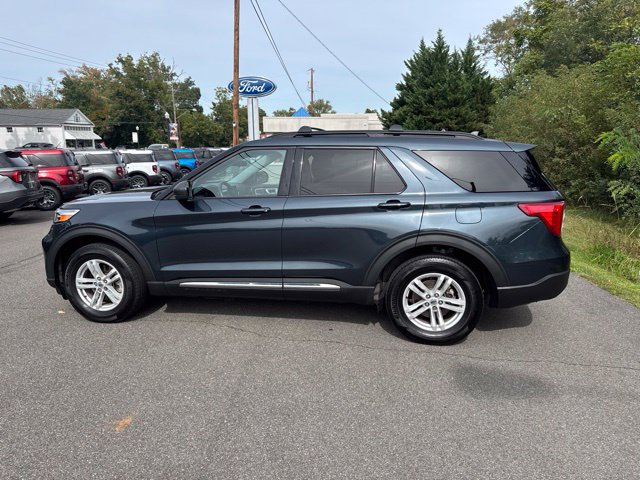 Certified 2024 Ford Explorer XLT w/ Equipment Group 202A AWD/4WD image 5