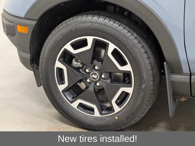 Certified 2024 Ford Bronco Sport Outer Banks w/ Tech Package AWD/4WD image 2