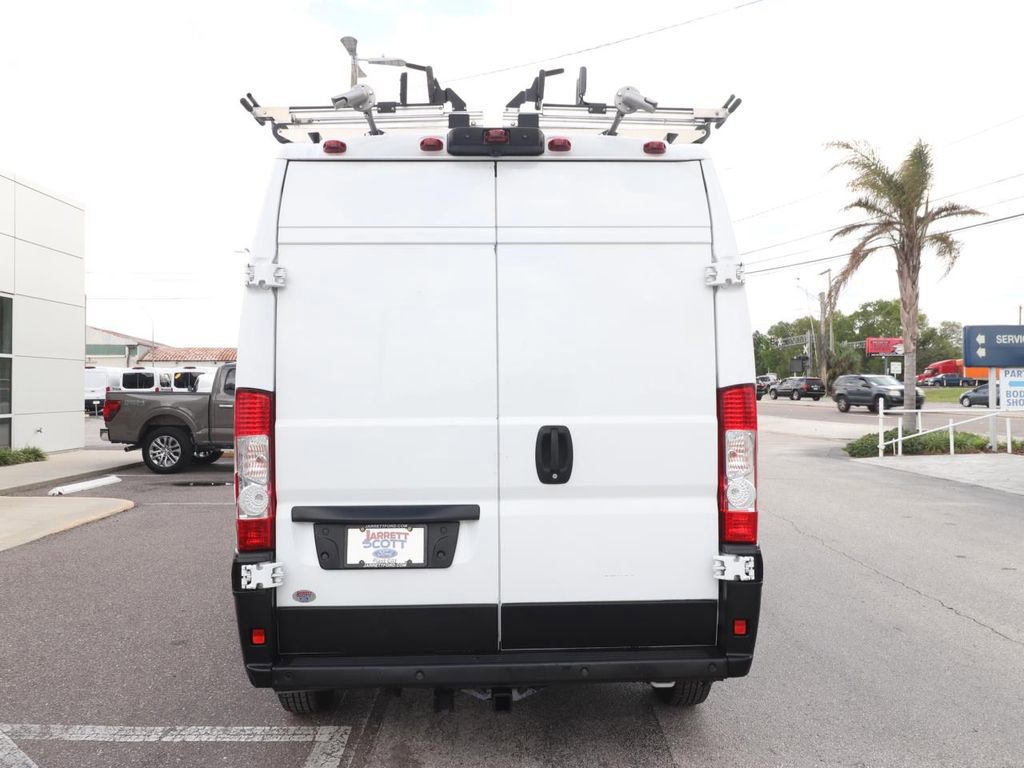 Used 2021 RAM ProMaster 2500 w/ Convenience Group image 4
