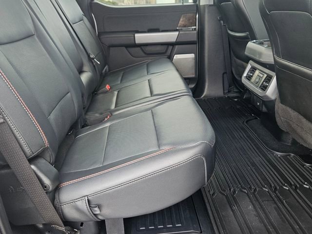 Certified 2023 Ford F450 Lariat w/ Lariat Ultimate Package image 18