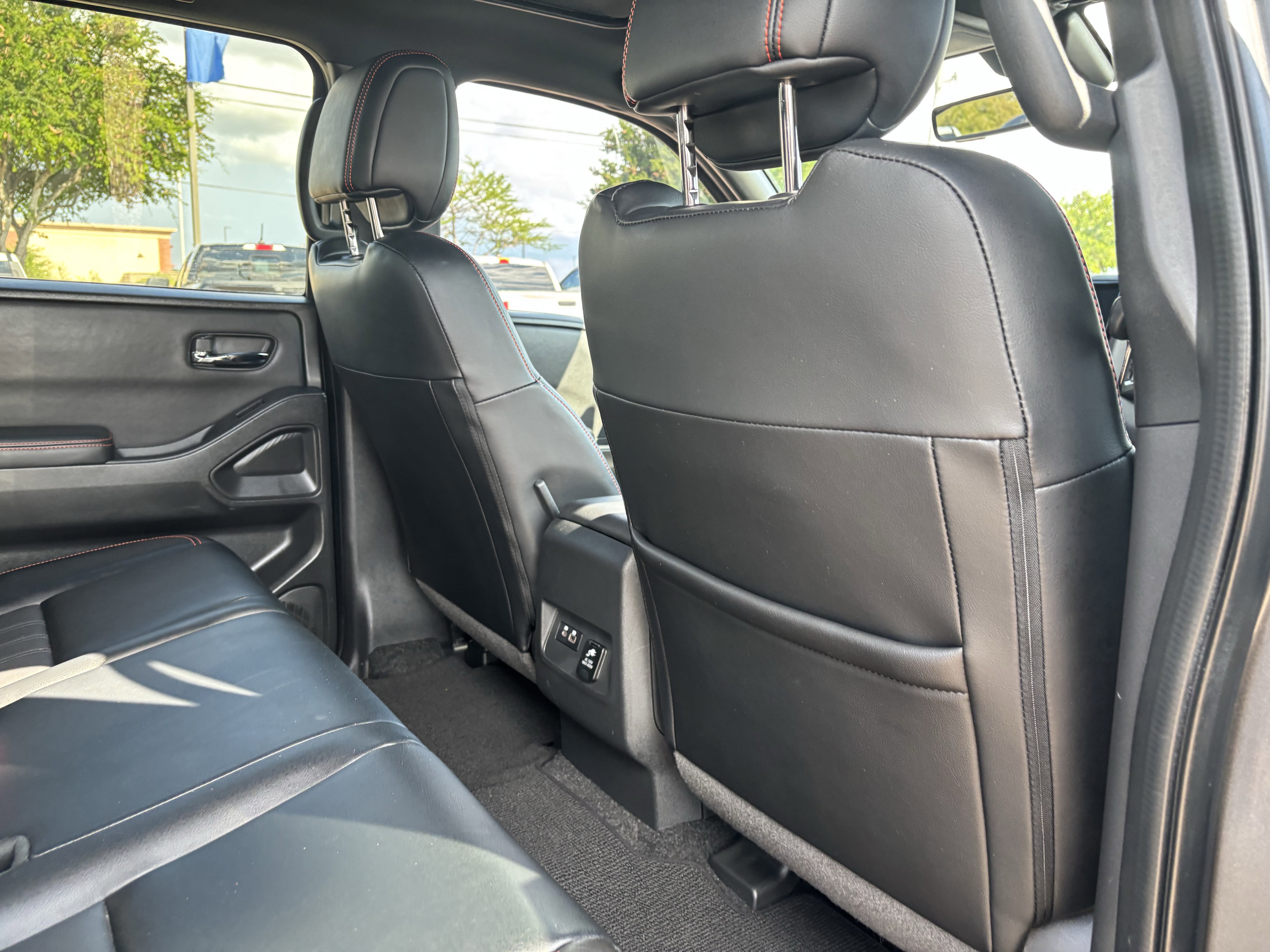 Used 2023 Nissan Frontier Pro-X w/ Pro-X Premium Package image 20