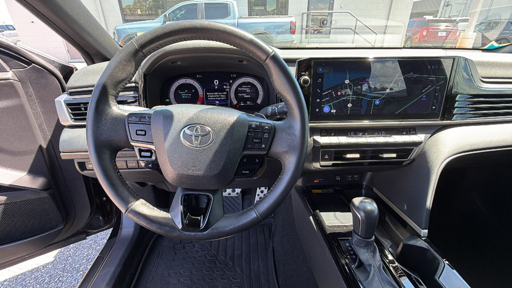 Used 2026 Toyota Camry XSE FWD image 15
