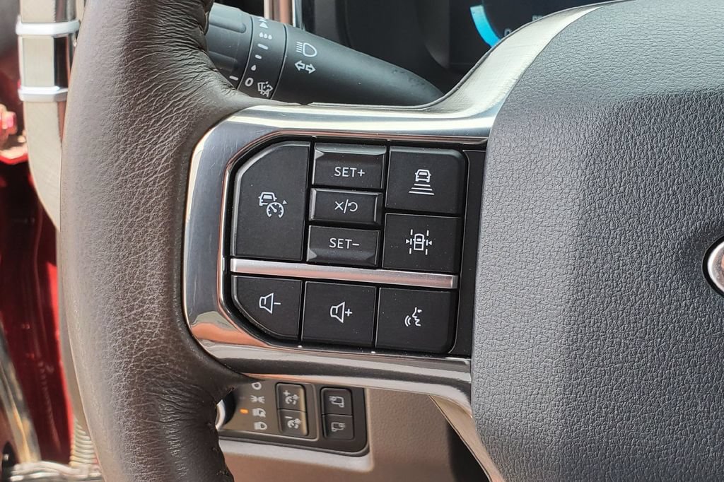 Certified 2025 Ford F250 King Ranch AWD/4WD image 7