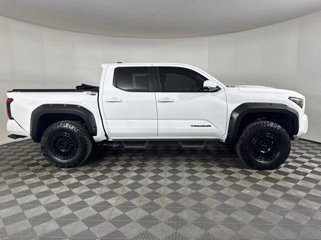 Used 2024 Toyota Tacoma TRD Sport w/ TRD Sport Premium Package AWD/4WD image 2