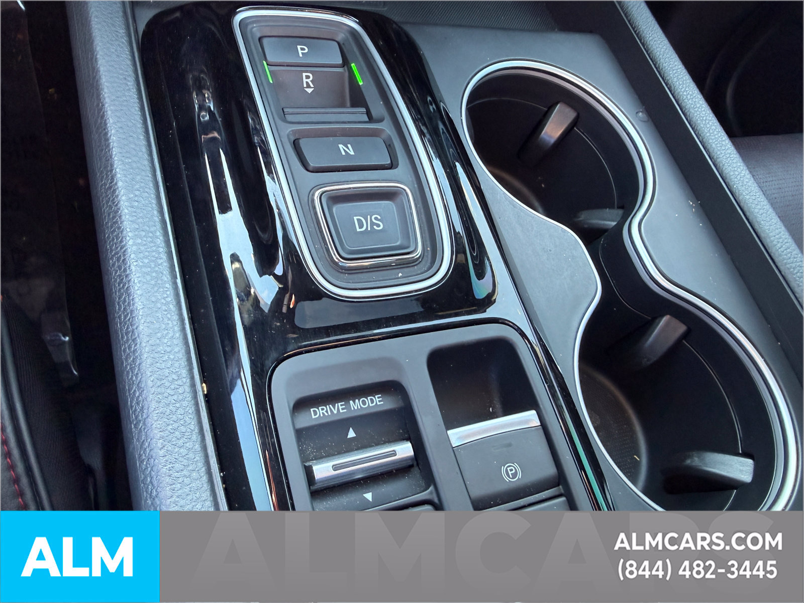 Used 2025 Honda Pilot Black Edition image 23