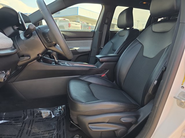 Used 2024 Jeep Compass Latitude AWD/4WD image 10