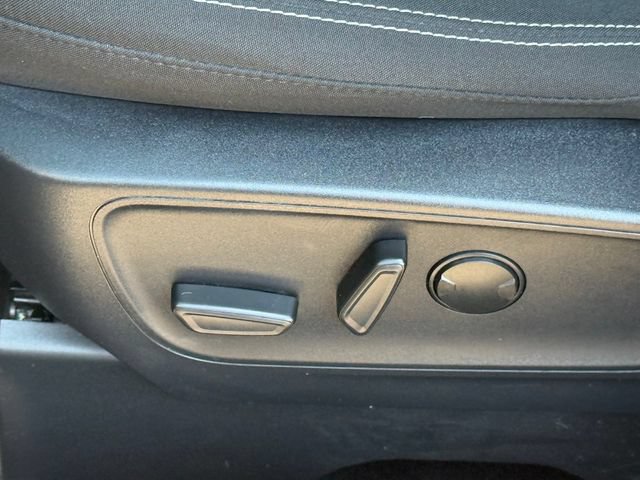 Certified 2024 Ford Escape Active AWD/4WD image 8