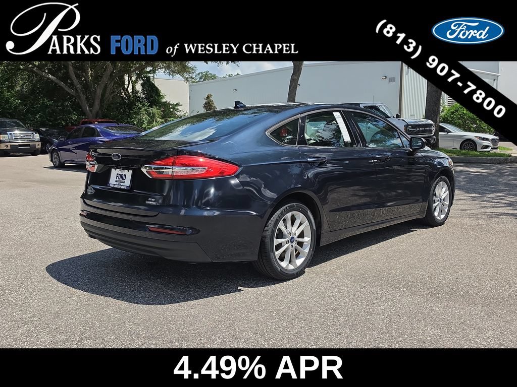Certified 2020 Ford Fusion SE FWD image 5