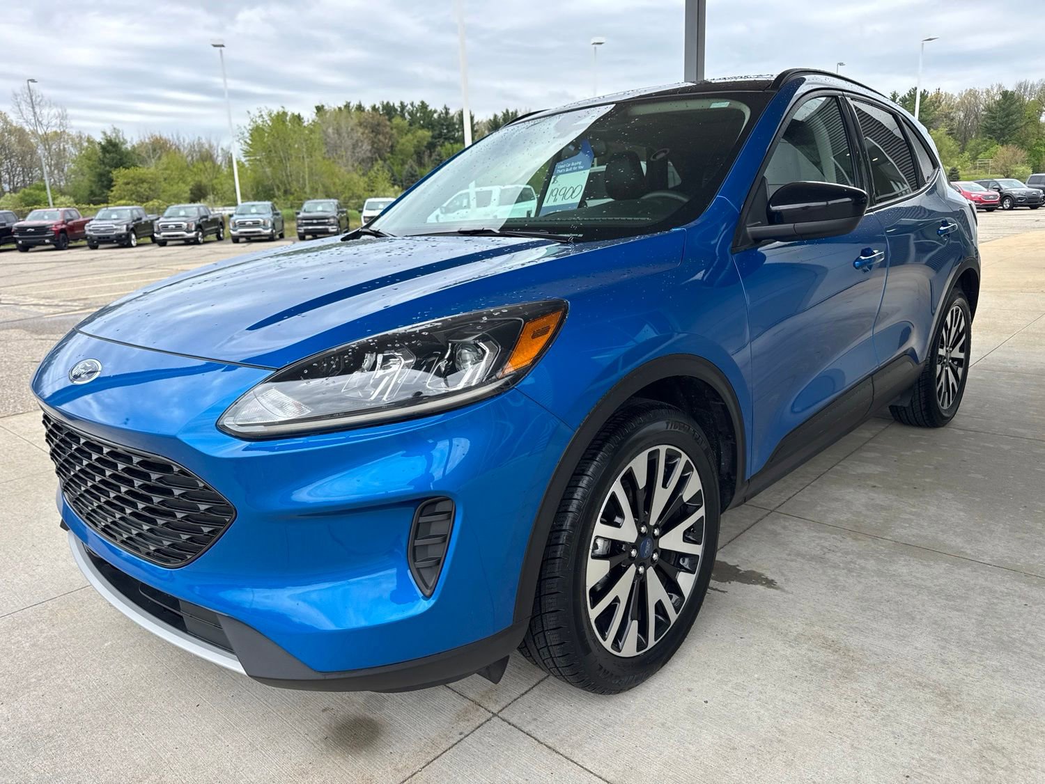 Certified 2020 Ford Escape SE Sport AWD/4WD image 3