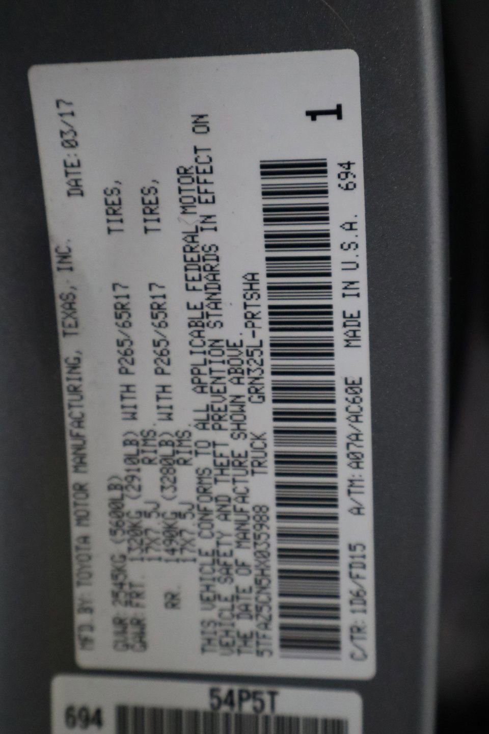 Used 2017 Toyota Tacoma TRD Sport w/ Tow Package image 30