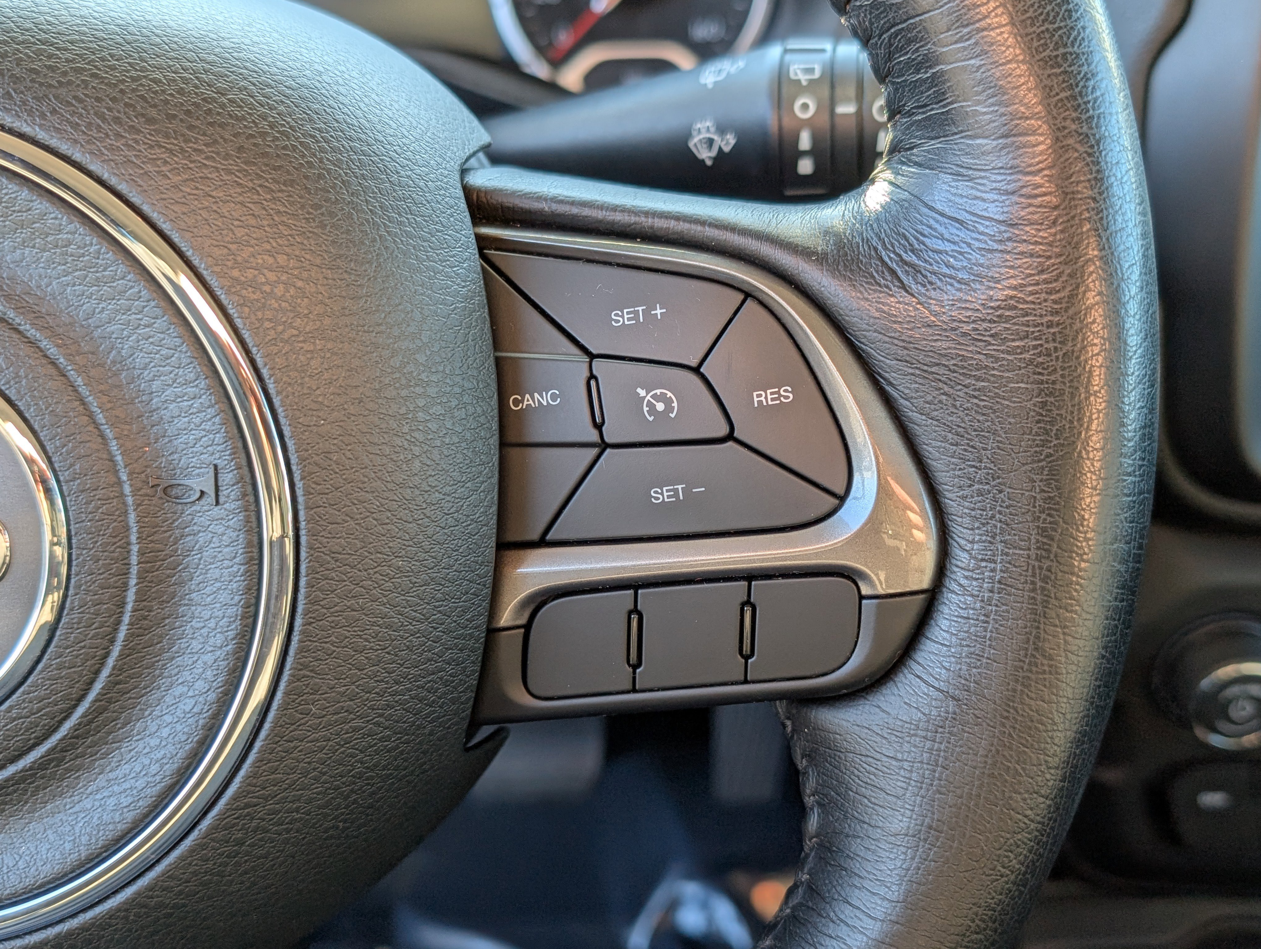 Used 2019 Jeep Renegade Limited w/ UConnect 8.4 Nav Group image 22