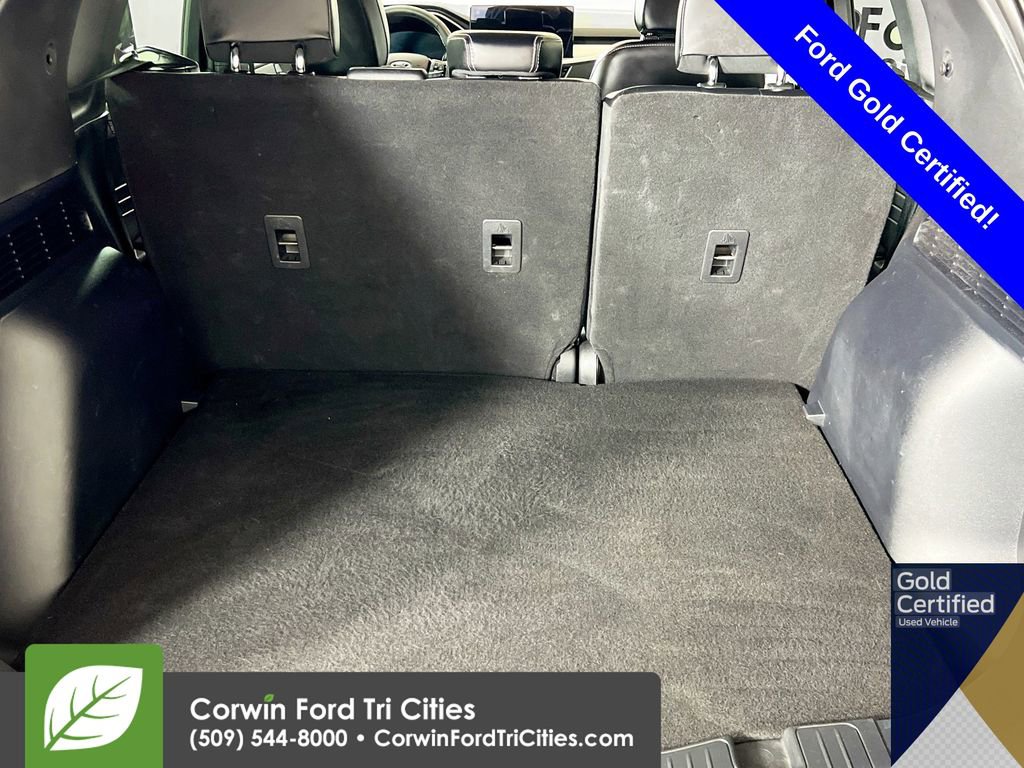 Certified 2025 Ford Escape Platinum image 14